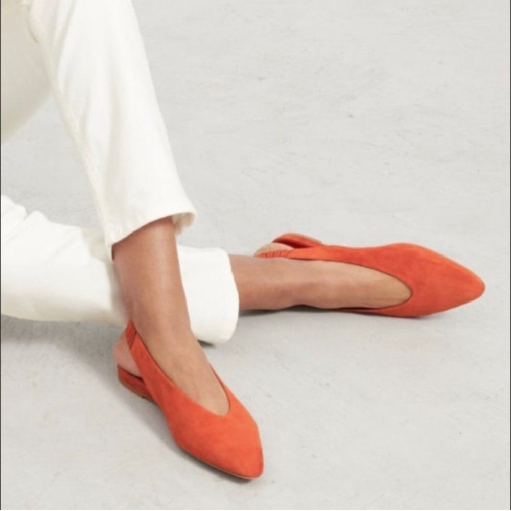 Everlane The V slingback in orange suede